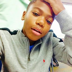 Meet your Posher, Eathon