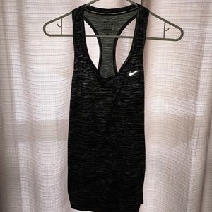 Nike workout tank