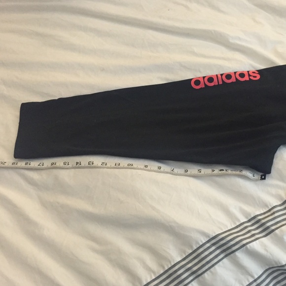 Adidas Crop Leggings - Picture 4 of 4