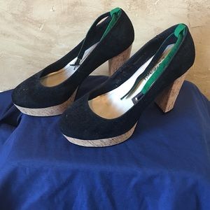 Unique bamboo platform heels TRADED