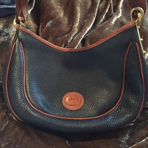 Dooney & Bourke bag