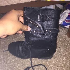 Black boots