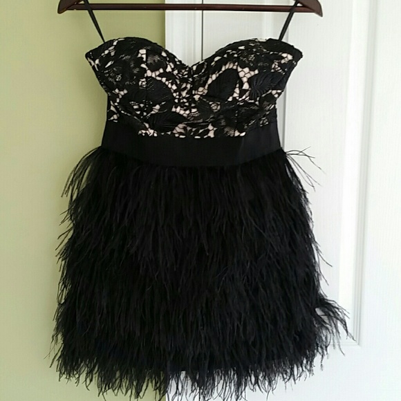 Bebe laced dress