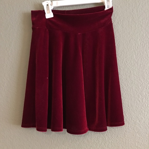 Velvet skater skirt