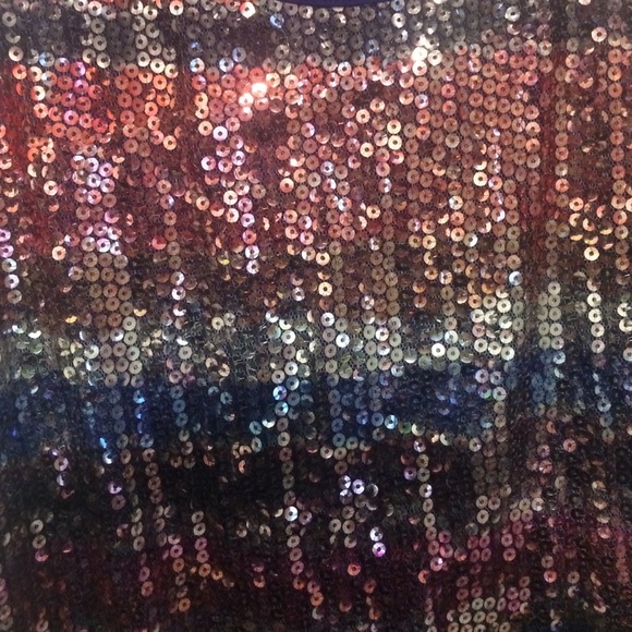 Multi-color Sequence Top - Picture 3 of 3