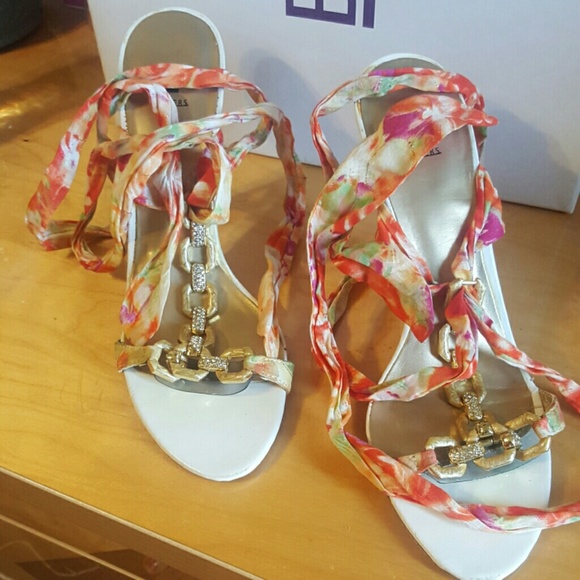 Bakers Emilie Ankle tie sandals