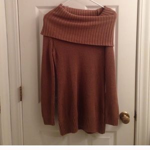 HM Sweater- Reserved