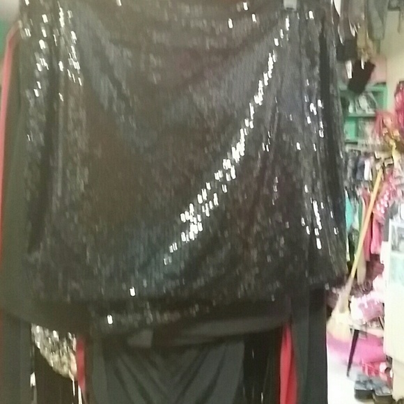 Sequence Black Skirt