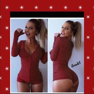 S - Plunging Neck Wine Knitted Stretch Romper