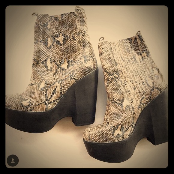 Jeffrey Campbell Shoes - ✂️✂️ Jeffery Campbell  Python platform boots
