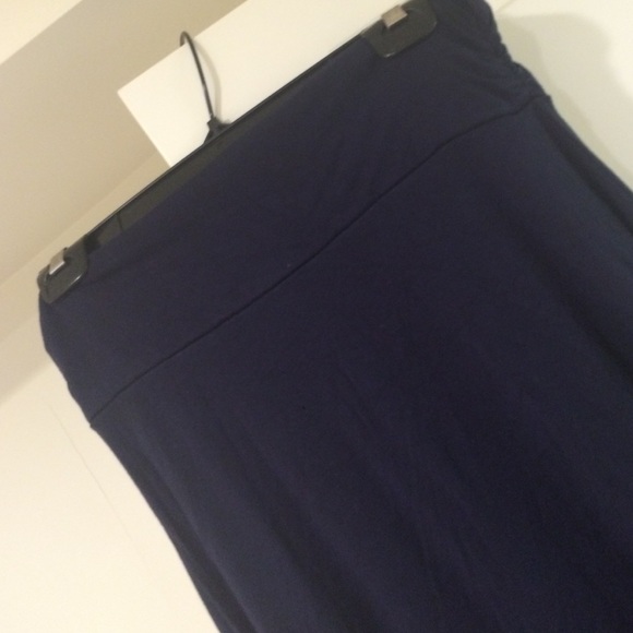 Maxi skirt - Picture 2 of 4