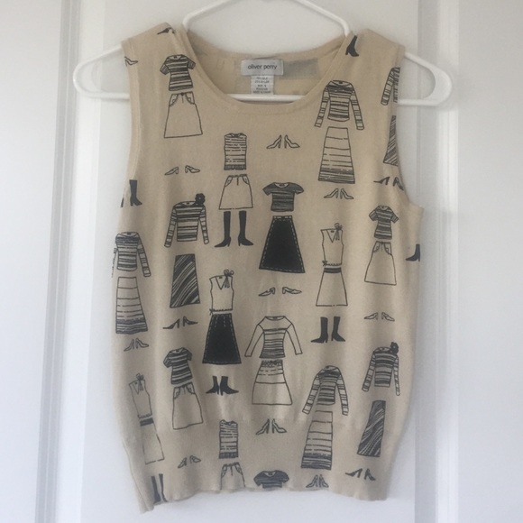 Fashionista sleeveless knit.