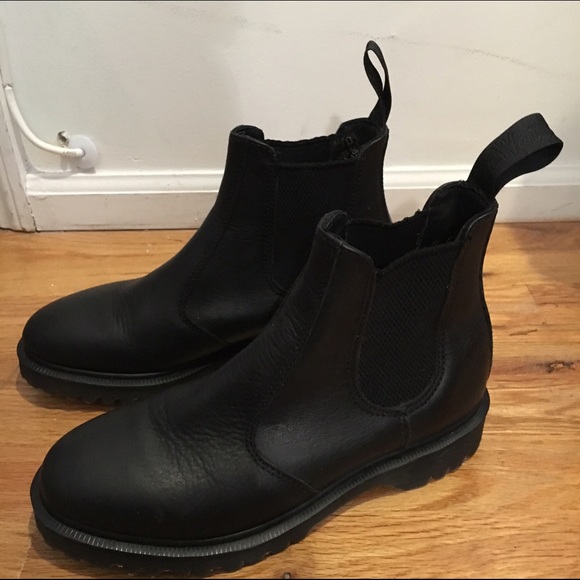 Dr Marten Chelsea Boots - Size 8