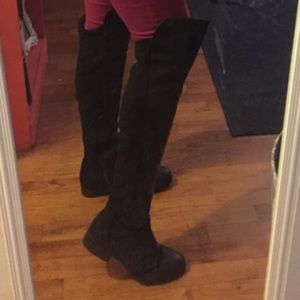 Reposh 5050 over the knee boots!