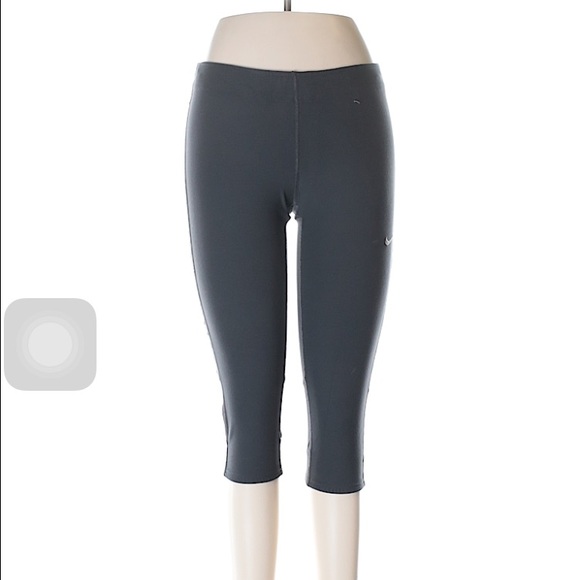 Nike cropped legging