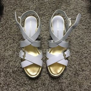 Audrey Brooke Wedges