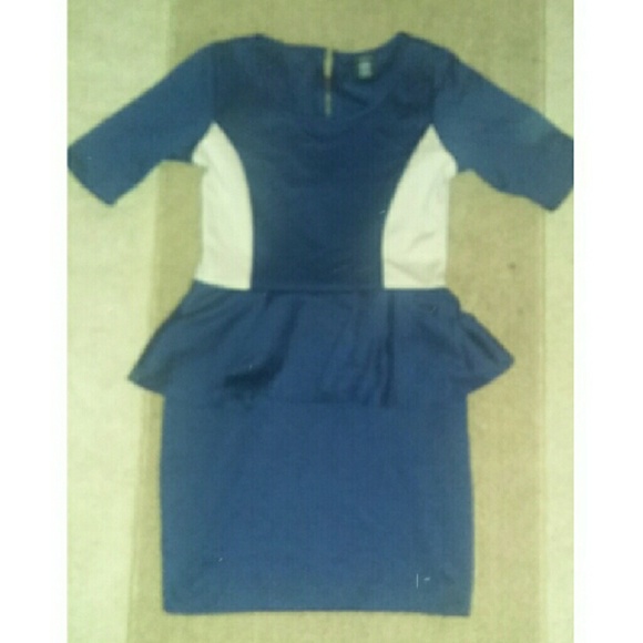 Peplum party/semi formal dress - Picture 1 of 3