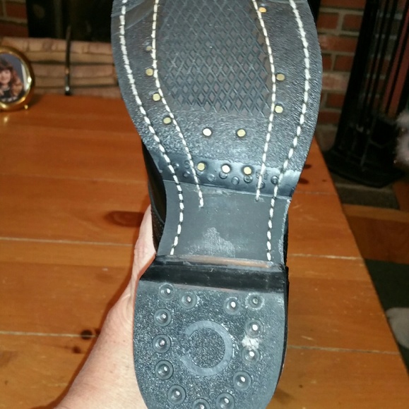 corcoran black single women Buy the corcoran rangeley in black on shoelinecom free shipping corcoran mens exclusive polyurethane single density comfort jump. corcoran black single women Buy the corcoran rangeley in black on shoelinecom free shipping corcoran mens exclusive polyurethane single density comfort jump.