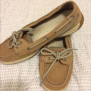 Original color sperry!!