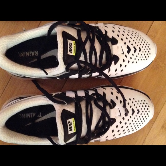 Nike FingerTrap Max - Picture 2 of 4