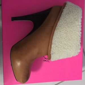 Dolce Vita- Tan leather boots