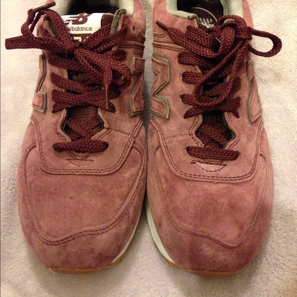 VERY RARE - New Balance 574 - Purple suede - Picture 2 of 4