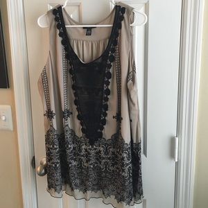 Black and cream embroidered top