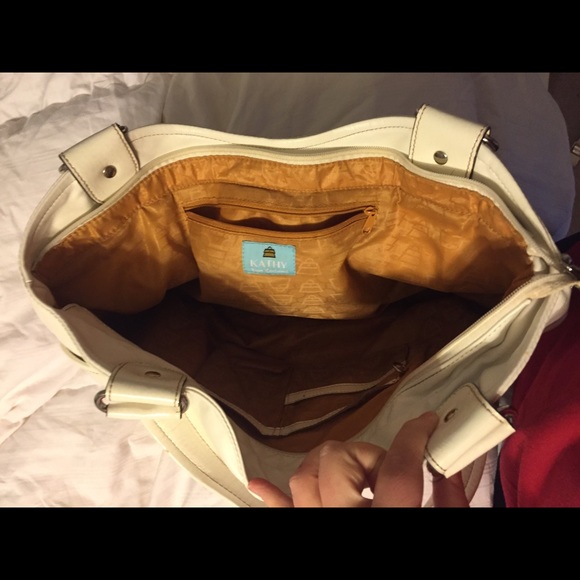 Purse - Picture 2 of 3