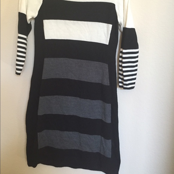 Sandra Darren Sweater Dress Size M - Picture 4 of 4