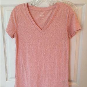 MOSSIMO v-neck tee