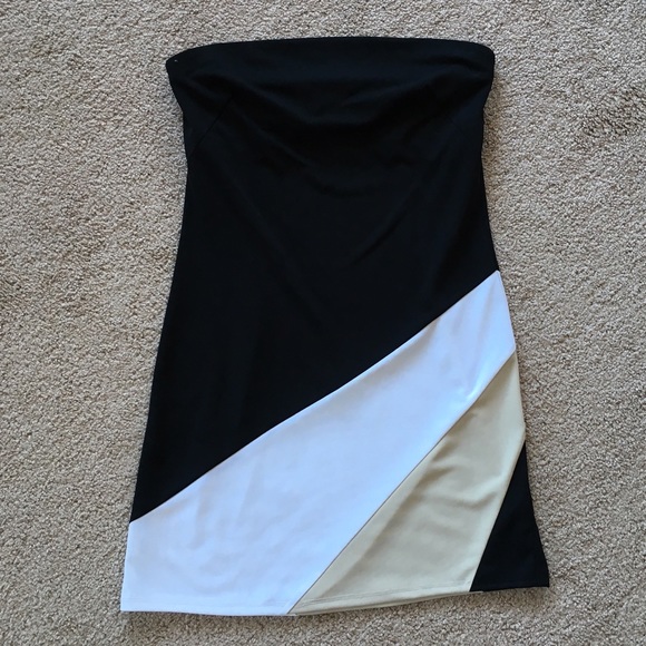 Express Dress - Picture 3 of 8
