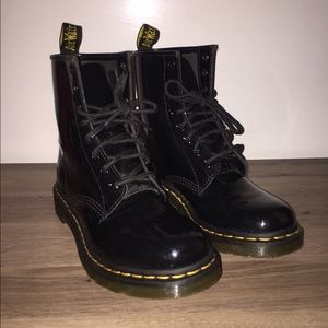 Dr martens shiny size 8