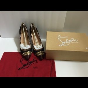 🎀SALE🎀Red bottom pumps