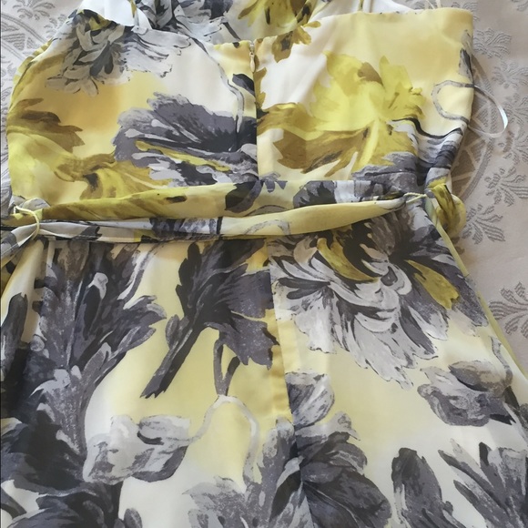 Julian Taylor size 8 - Picture 3 of 4