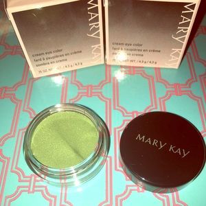 🎀MK Meadow Grass Cream Eyeshadow🎀