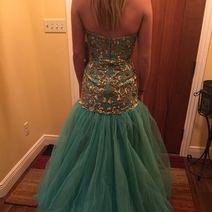 Sherri Hill Spring 2014 Size 2