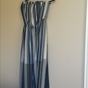 BB Dakota maxi dress Size M