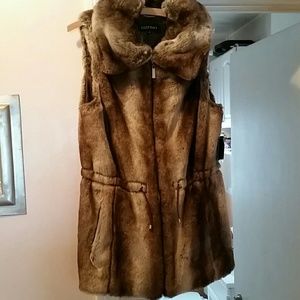 Fantastic Faux Fur Ellen Tracy Vest
