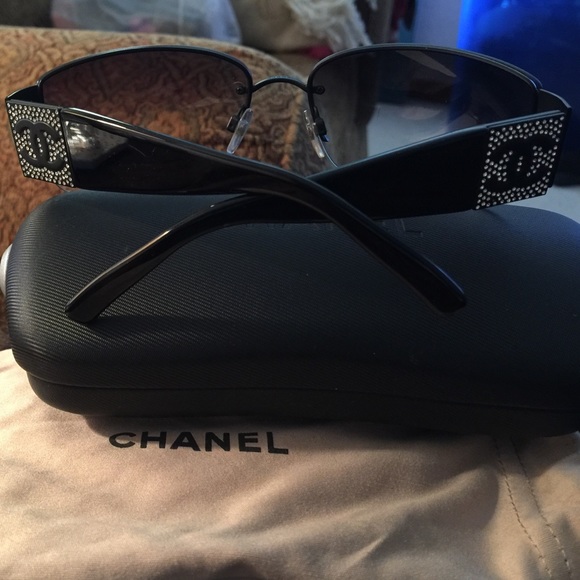 Ladies Chanel Sunglasses main image 4