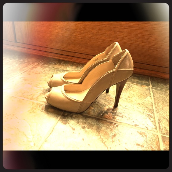 Max Studio Peep-Toe pumps.