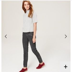 Modern moto skinny ankle corduroy pants.