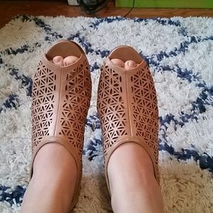 Adrienne Vittadini Heels