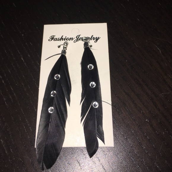 💋EARRINGS💋 - Picture 2 of 3