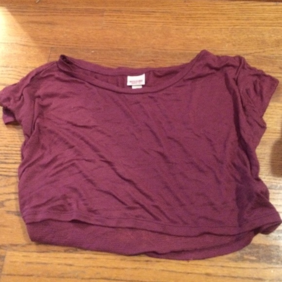 Cropped tee - Picture 1 of 1
