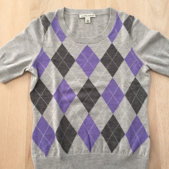 🌟SOLD🌟 Banana Republic Sweater - Picture 2 of 2