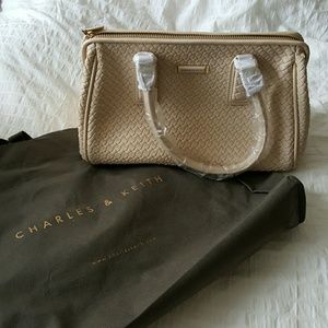 Charles & Keith weave, cream mini satchel bag