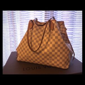 Luis Vuitton Neverfull GM