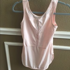Lululemon pink top
