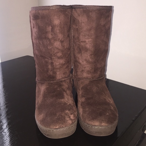 Brown mid calf boot