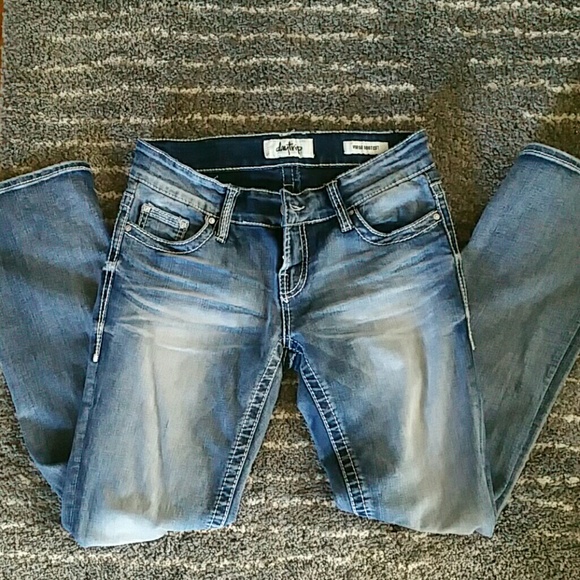 The Buckle Daytrip Virgo Jeans